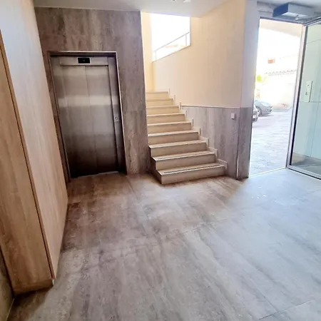 Cinco Estellas Sol Apartment